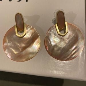 Kendra Scott Didi earrings